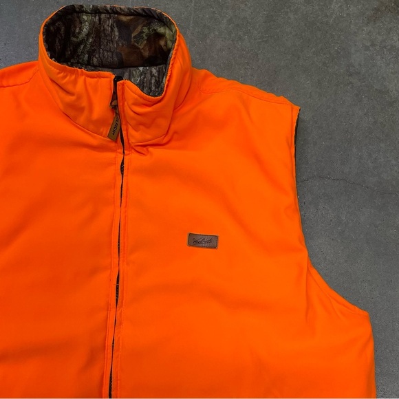 Woolrich Realtree Hardwoods Camo Reversible Outdoor Vest - Picture 5 of 9